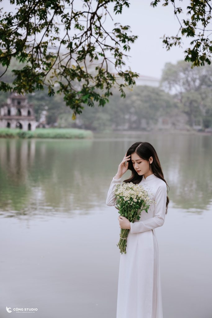 Chụp ảnh áo dài đẹp tại Hồ Hoàn Kiếm Hà Nội (2)