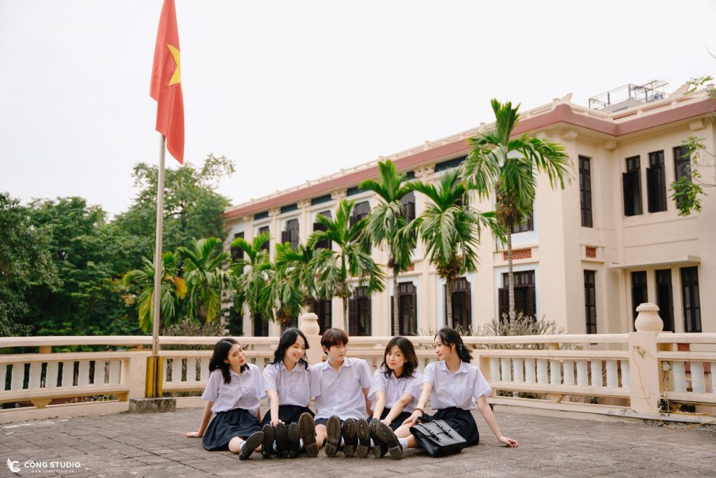 Chụp Ảnh Kỷ Yếu tại Bảo Tàng Mỹ Thuật Concept Học Sinh