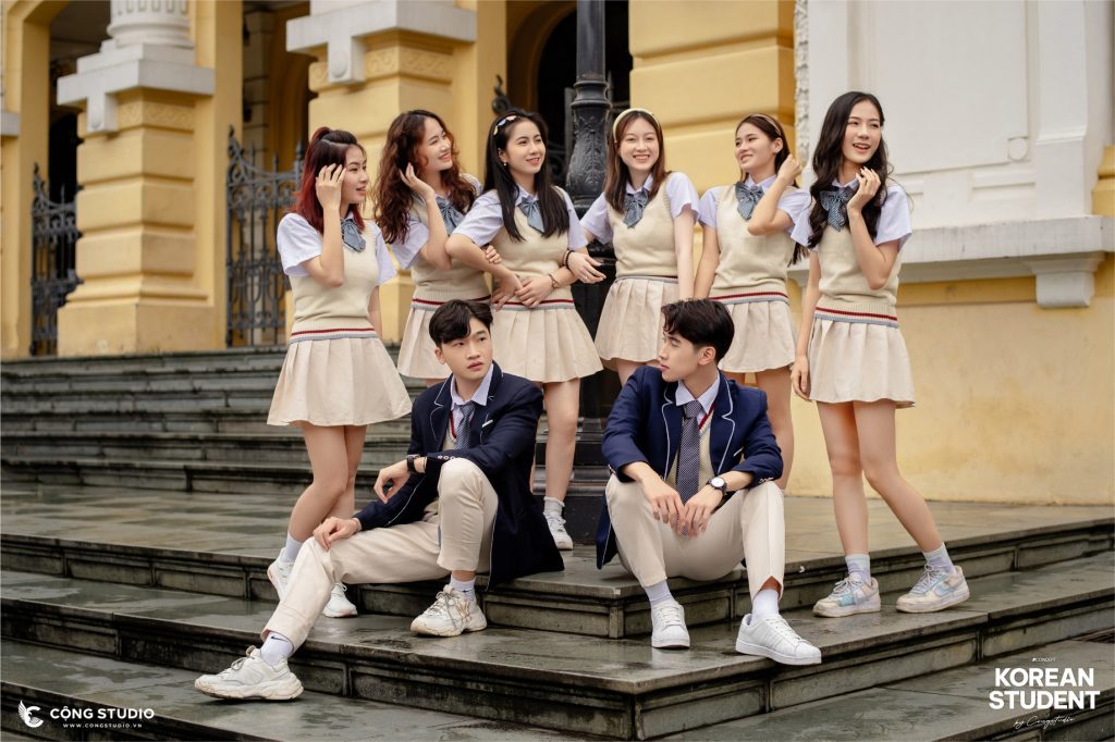 Chụp Ảnh Kỷ Yếu tại Nhà Hát Lớn Concept Hàn Quốc