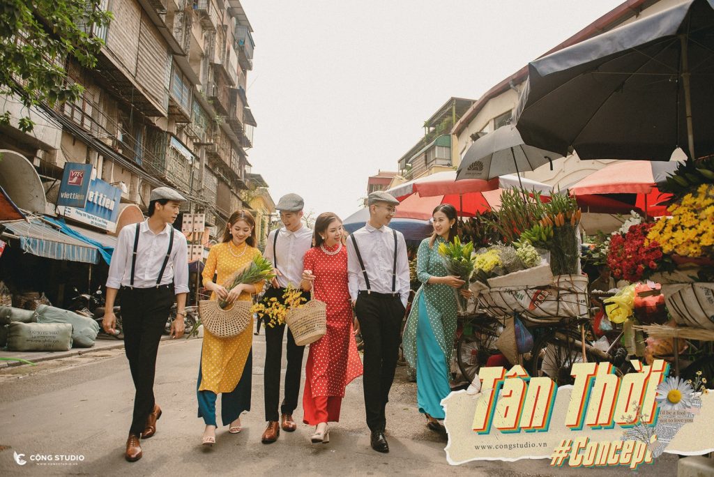 Chụp ảnh kỷ yếu tại phố cổ hà nội