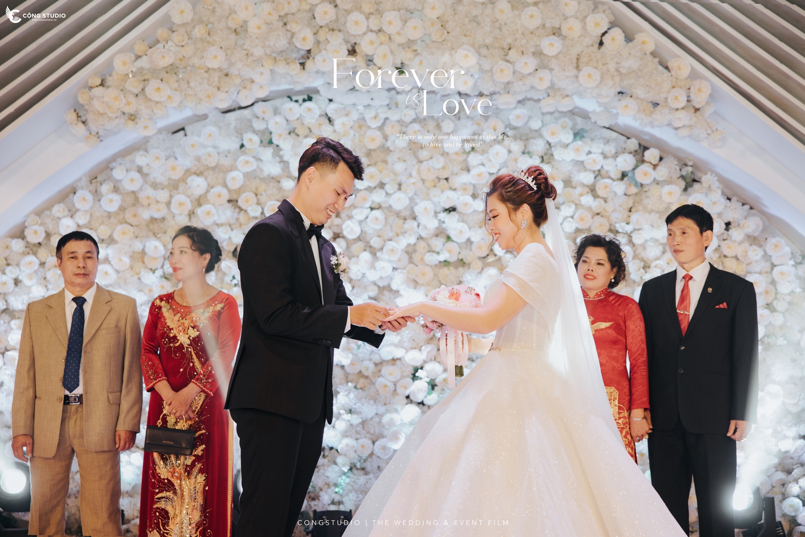 Chụp ảnh phóng sự cưới