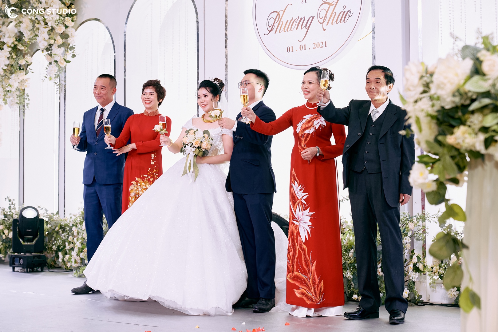 Chụp ảnh phóng sự cưới