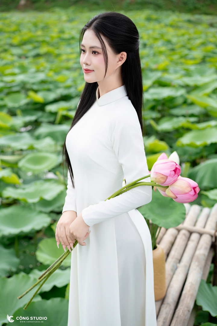 chụp sen tinh khôi cùng Cộng Studio (10)