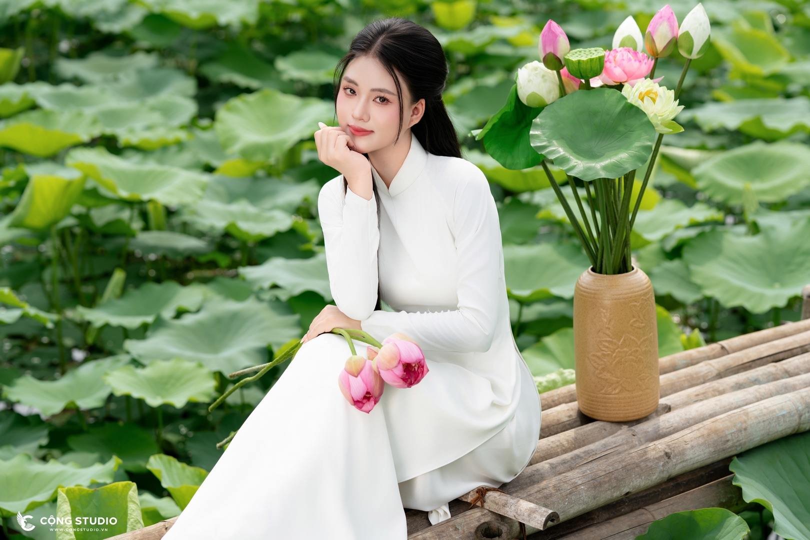 chụp sen tinh khôi cùng Cộng Studio (12)