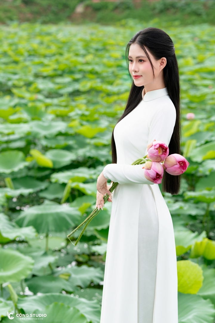 chụp sen tinh khôi cùng Cộng Studio (6)