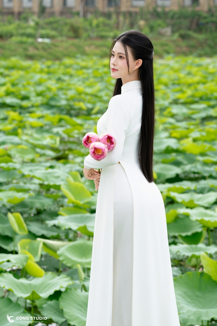 chụp sen tinh khôi cùng Cộng Studio (8)