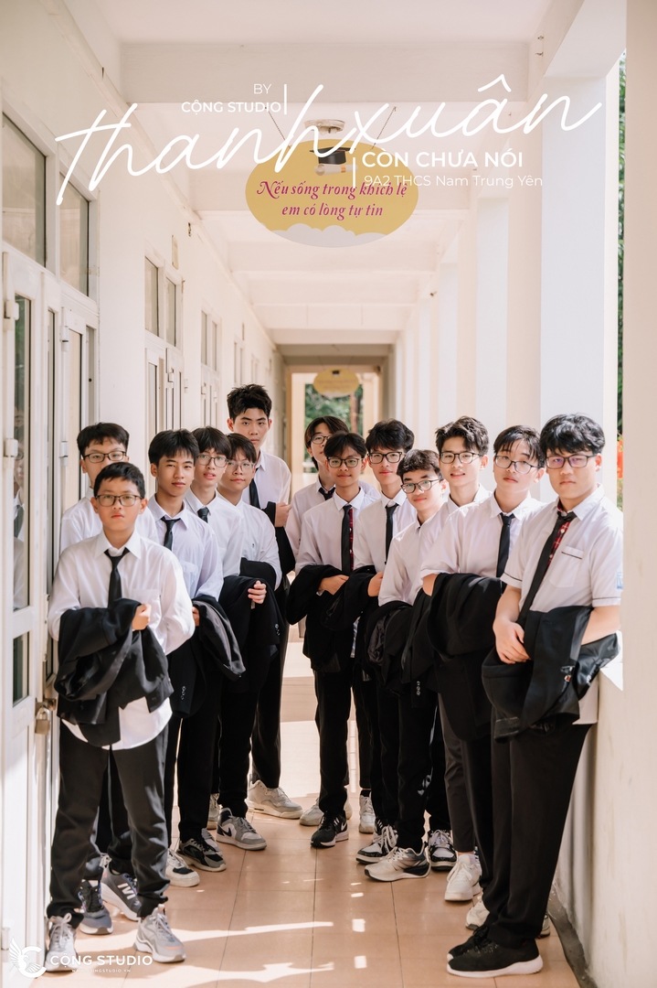 Concept chụp kỷ yếu áo dài và vest