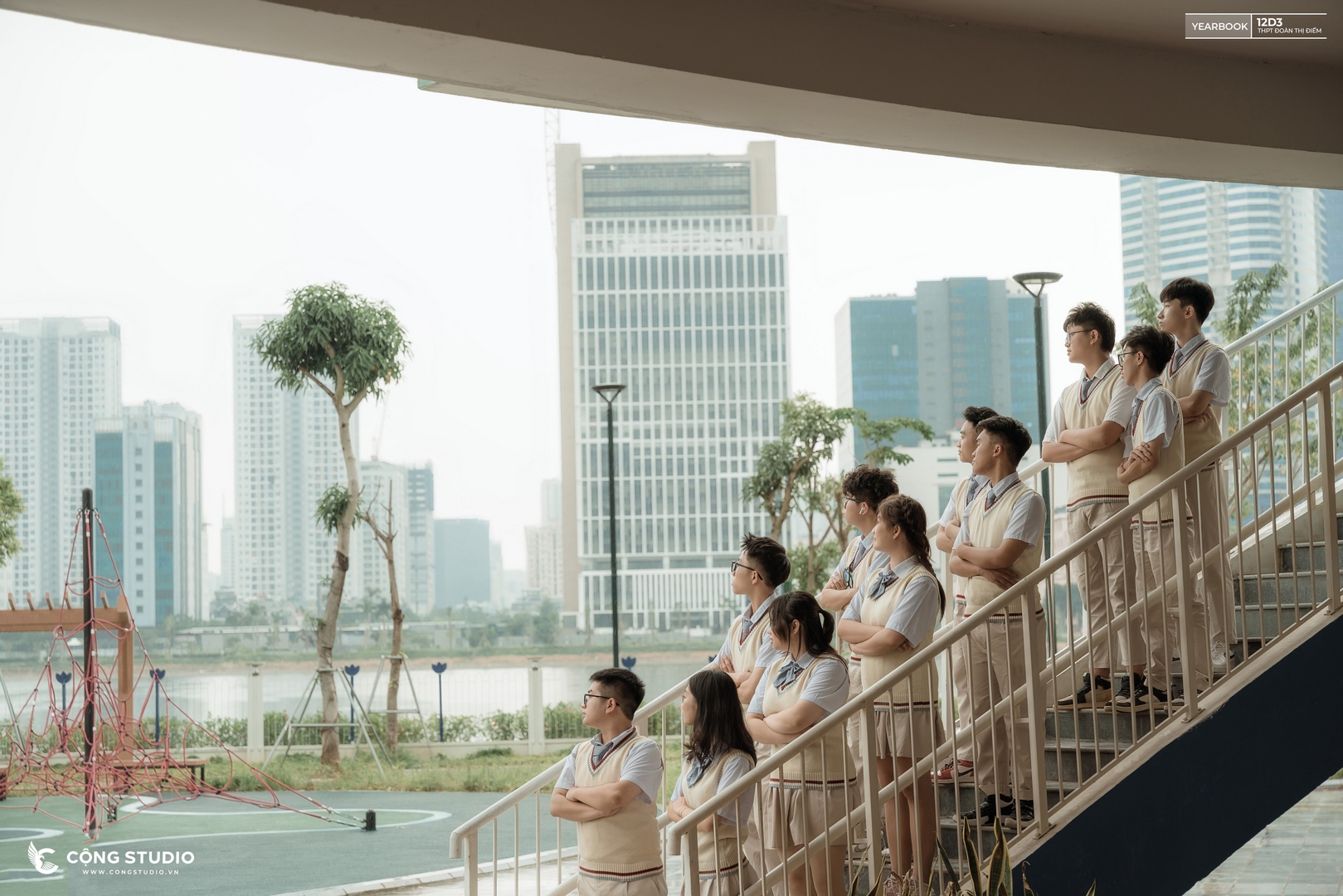 Chụp ảnh kỷ yếu concept Hàn Quốc 
