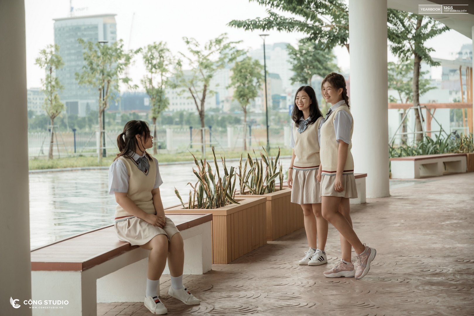 Chụp ảnh kỷ yếu concept Hàn Quốc 