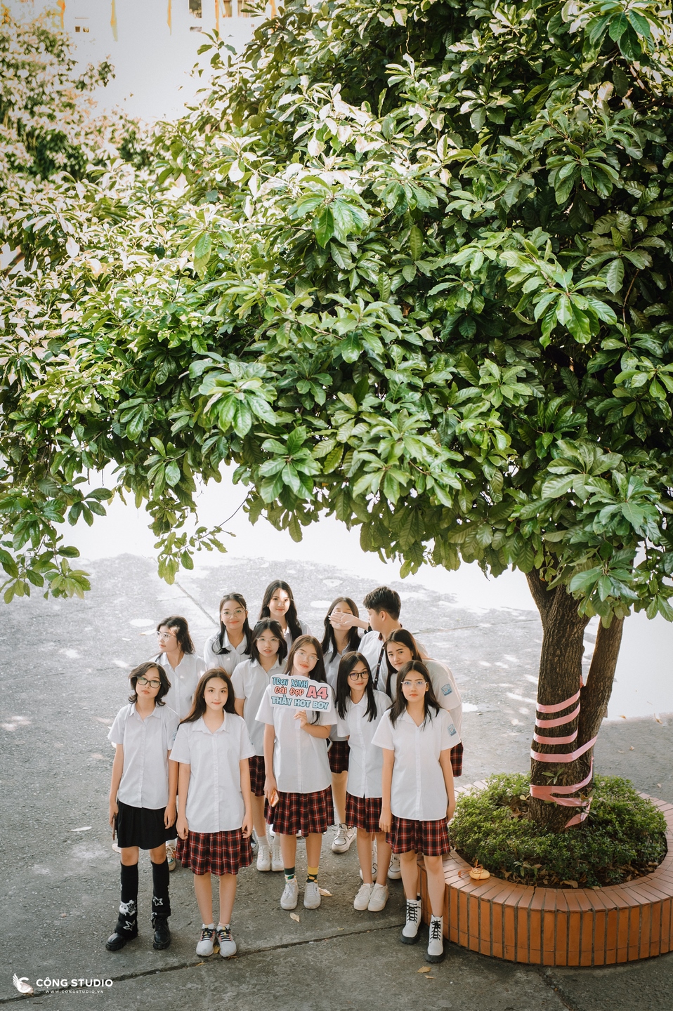 Chụp ảnh kỷ yếu đẹp, chất lượng, uy tín (42)