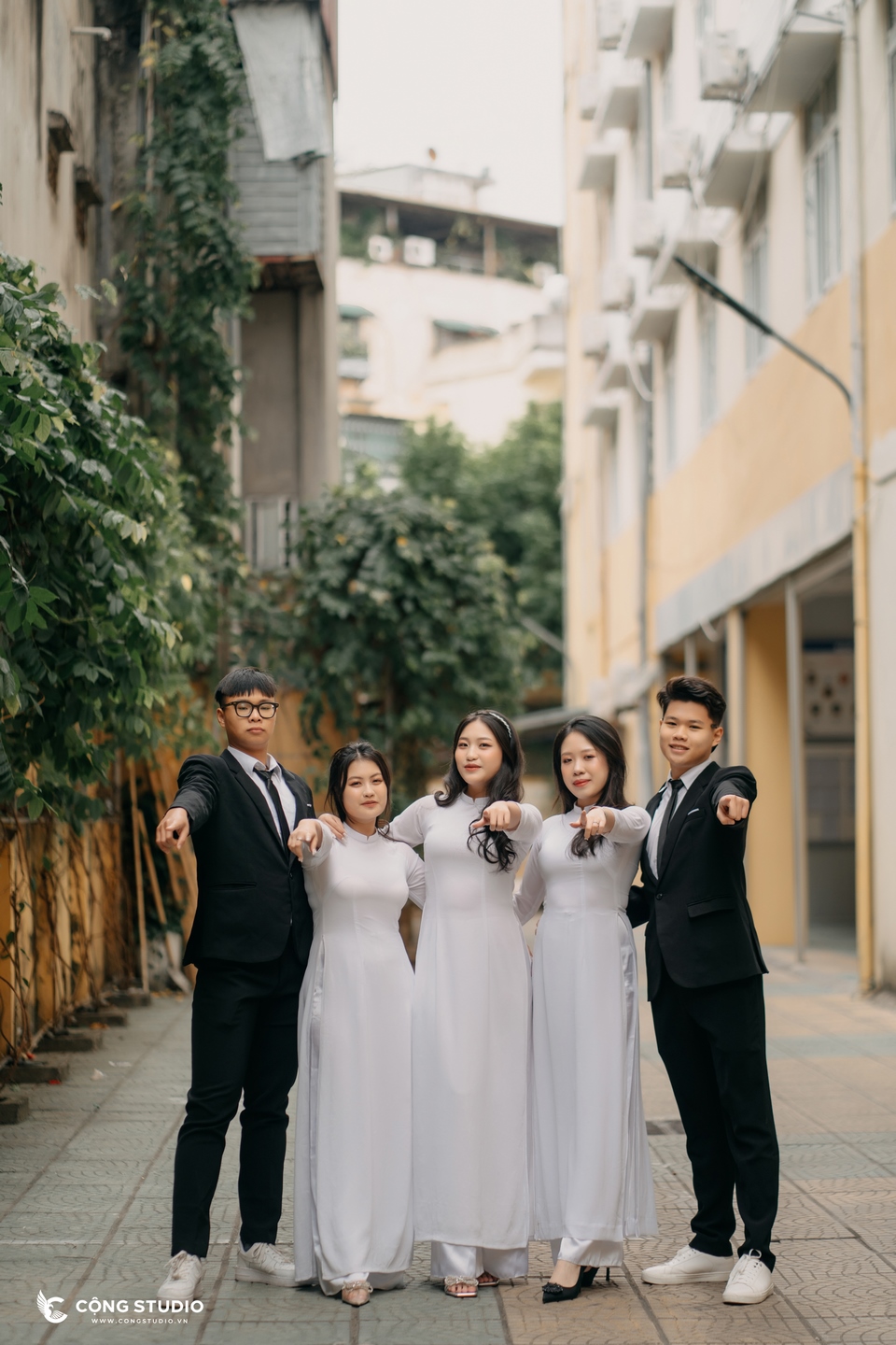 chụp ảnh kỷ yếu lớp 12 đẹp, uy tín, giá rẻ (19) (Copy)