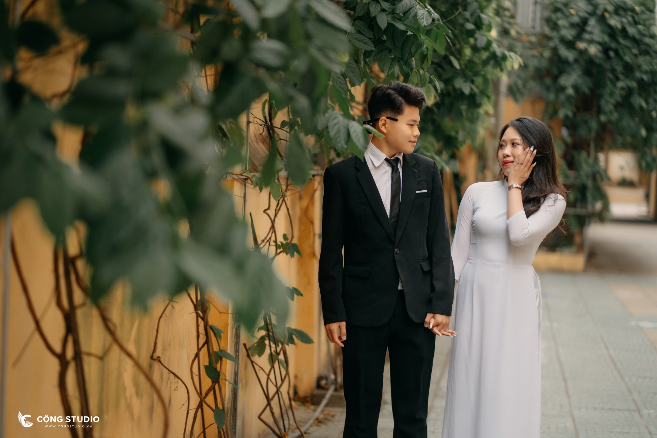 chụp ảnh kỷ yếu lớp 12 đẹp, uy tín, giá rẻ (22) (Copy)