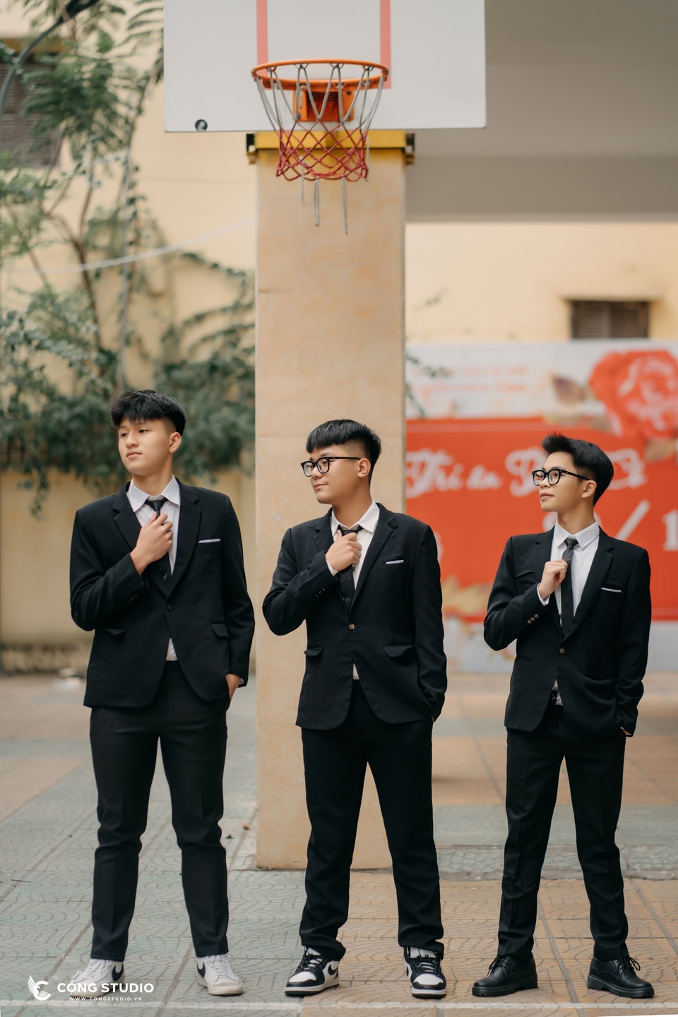 chụp ảnh kỷ yếu lớp 12 đẹp, uy tín, giá rẻ (3) (Copy)