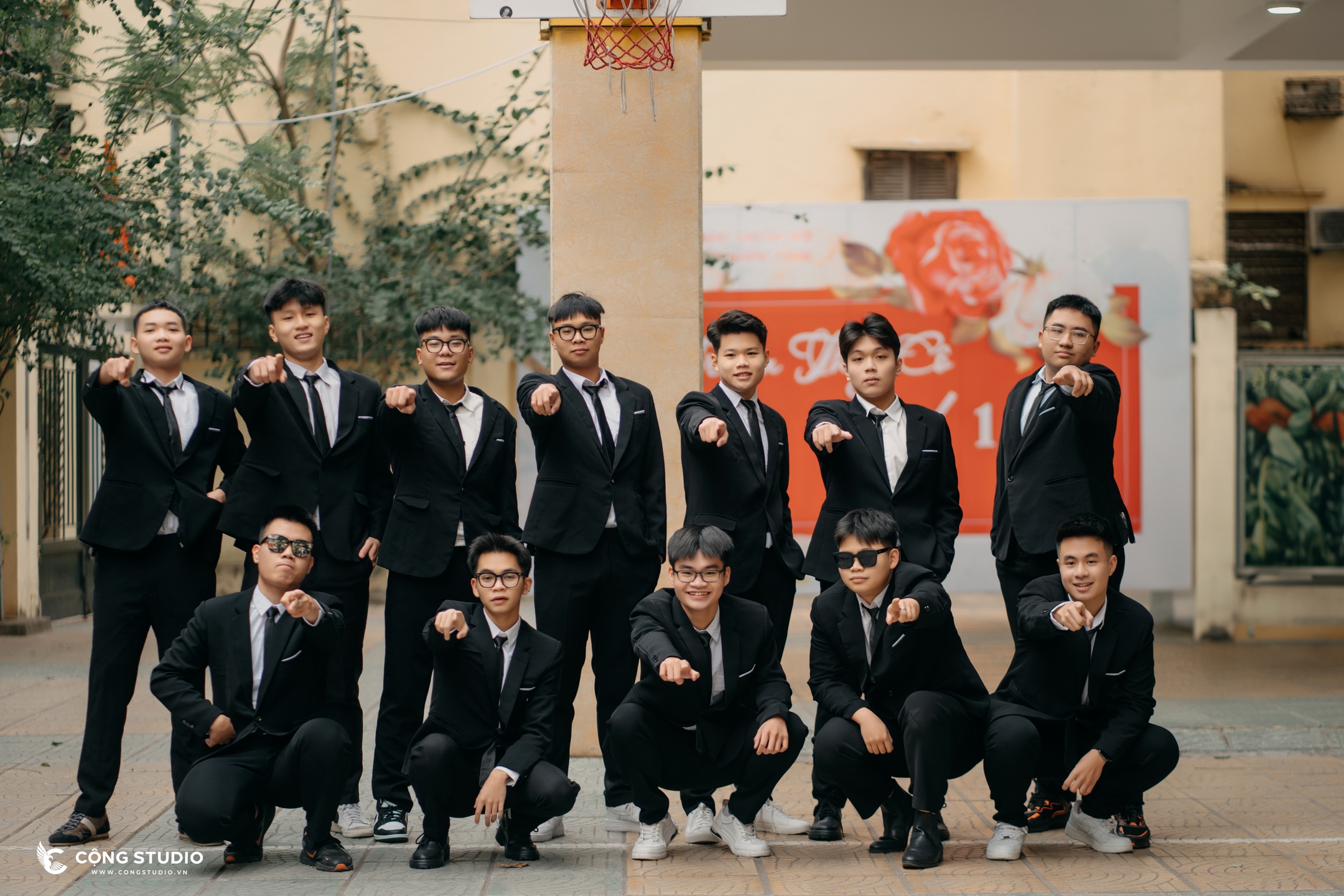 chụp ảnh kỷ yếu lớp 12 đẹp, uy tín, giá rẻ (5) (Copy)