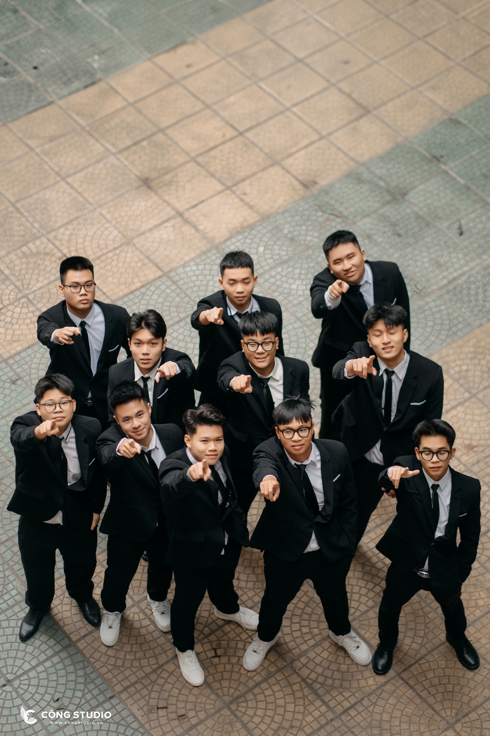 chụp ảnh kỷ yếu lớp 12 đẹp, uy tín, giá rẻ (7) (Copy)