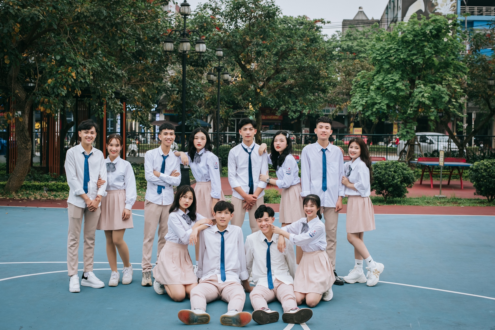 Chụp ảnh kỷ yếu - Cộng Studio