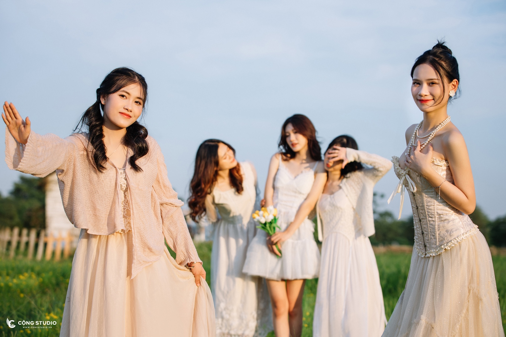 CHỤP ẢNH KỶ YẾU TẠI LÀO CAI CONCEPT SWEET PICNIC ĐẸP, GIÁ RẺ, UY TÍN (17)