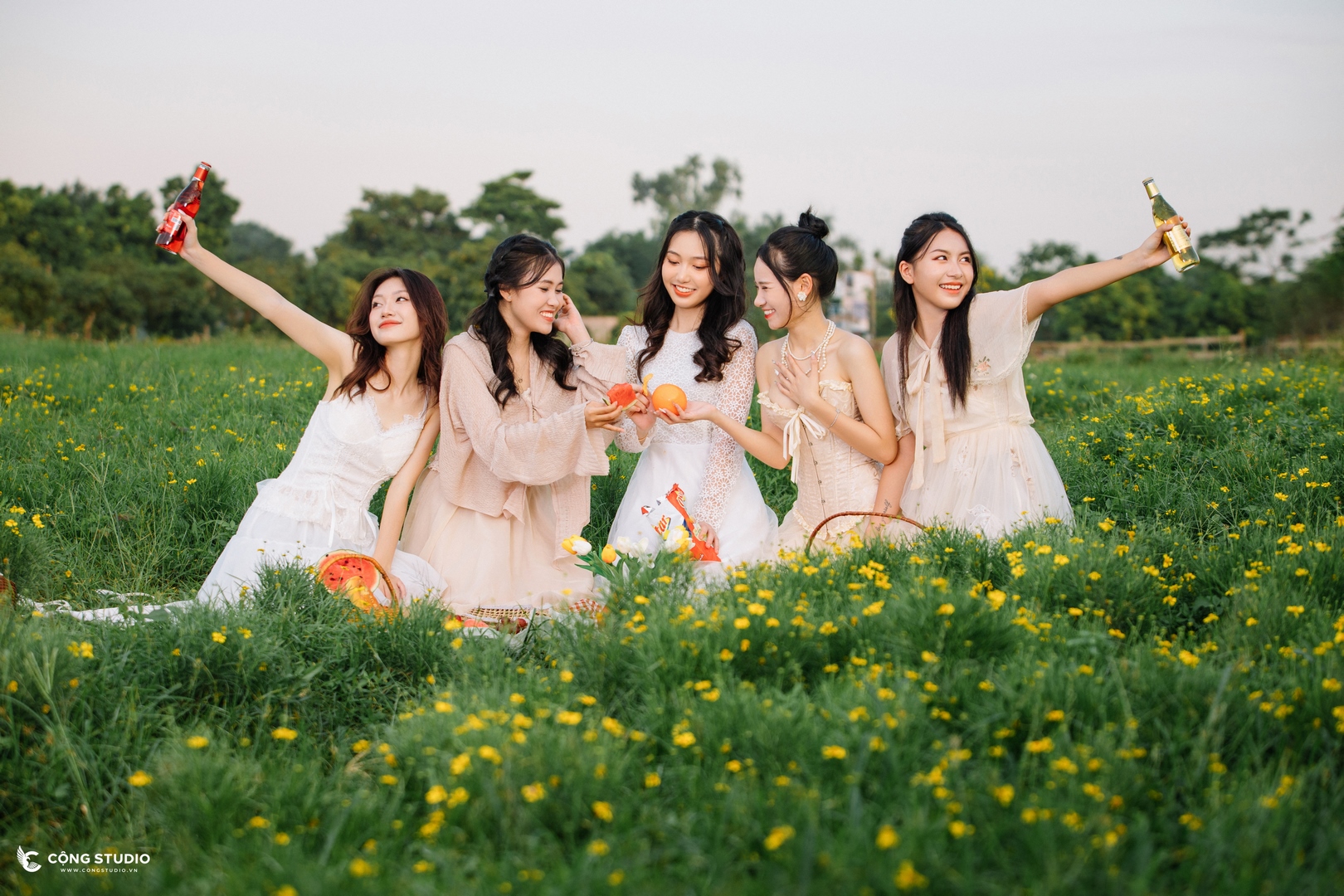 CHỤP ẢNH KỶ YẾU TẠI LÀO CAI CONCEPT SWEET PICNIC ĐẸP, GIÁ RẺ, UY TÍN (29)