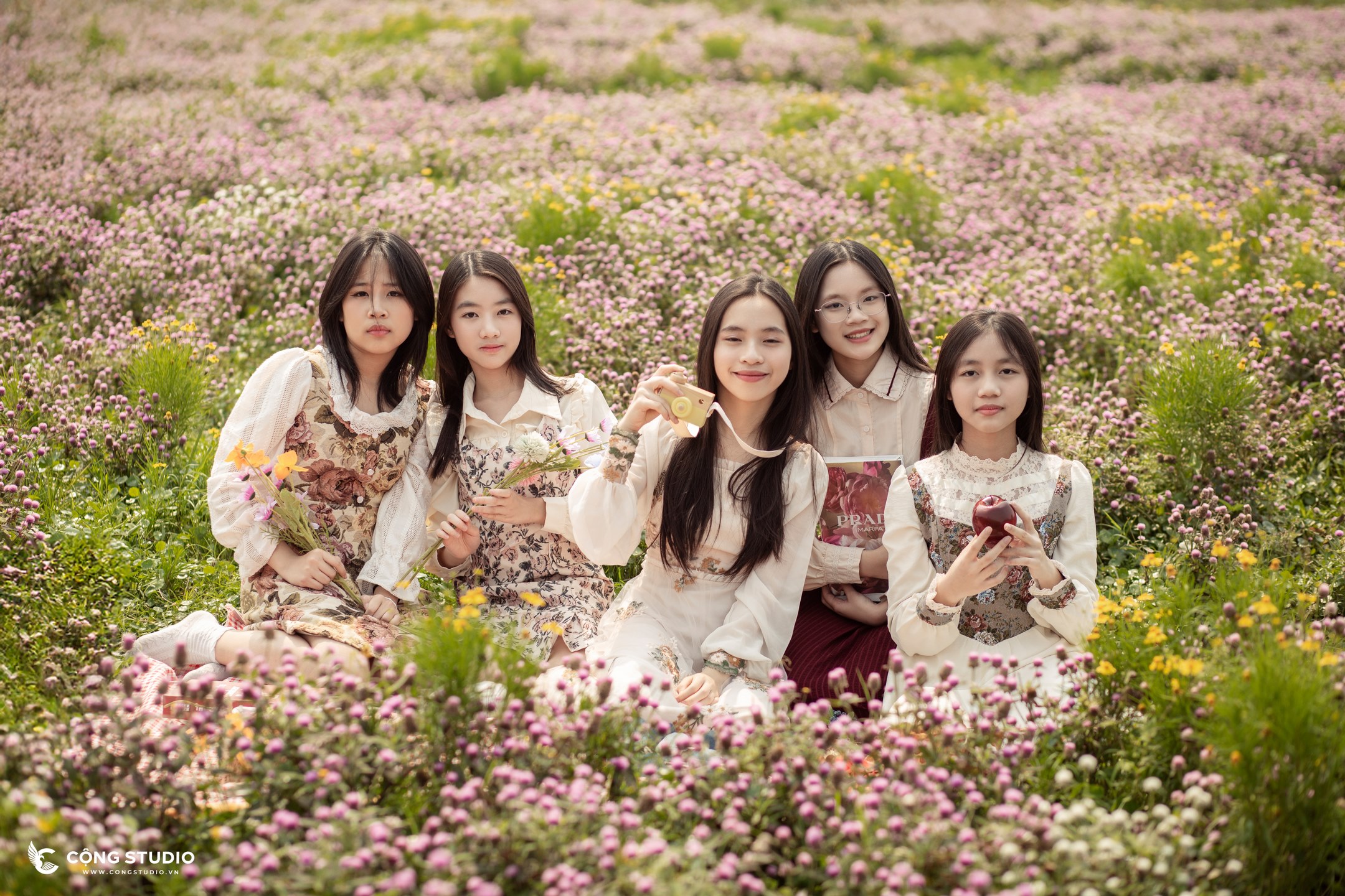 chụp ảnh kỷ yếu tại Phú Thọ đẹp, uy tín, giá rẻ (1)