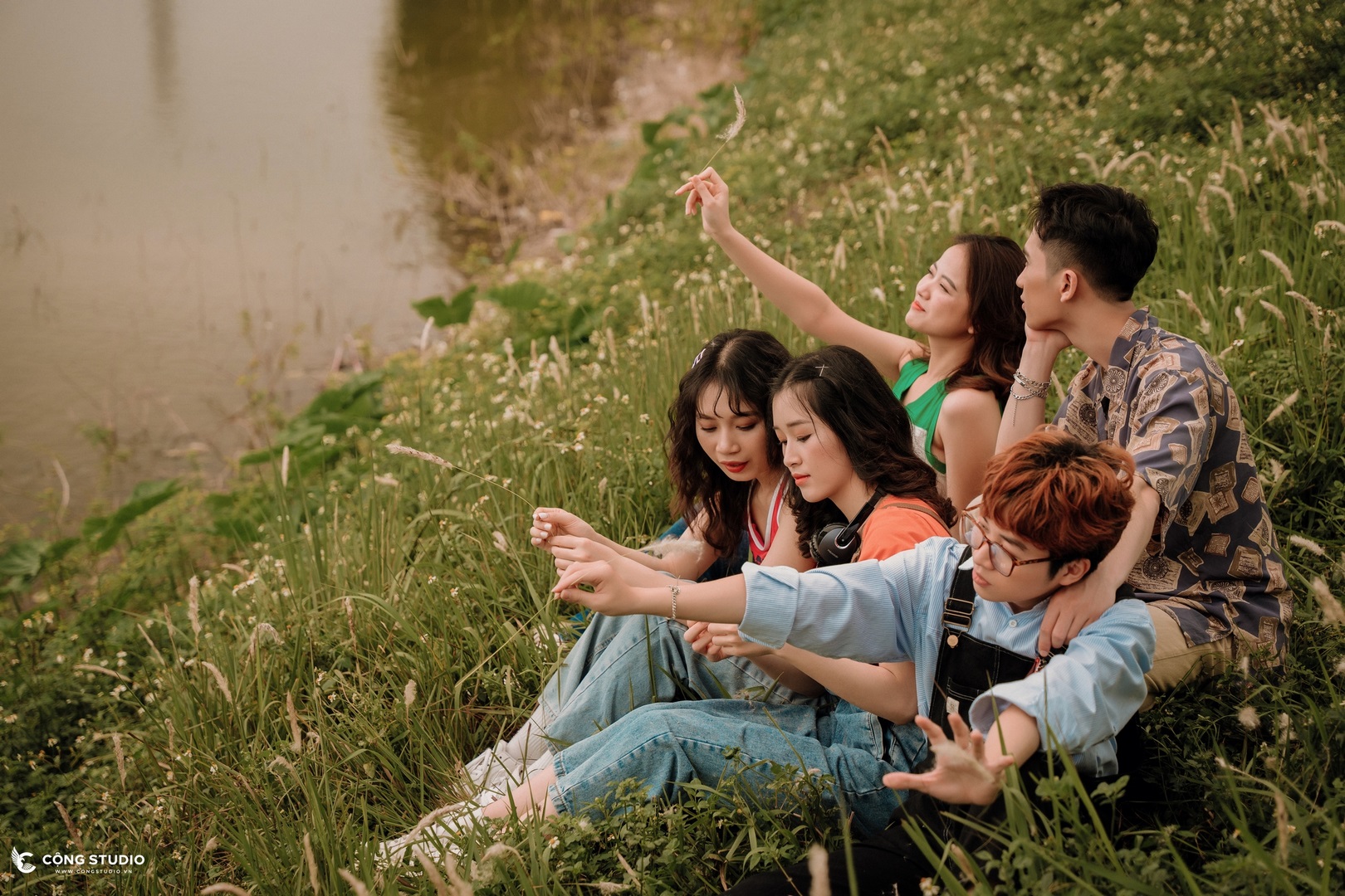 chụp ảnh kỷ yếu tại lào cai concept 90s đẹp, chuyên nghiệp (26)