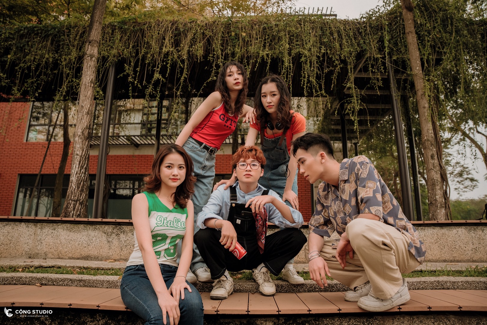 chụp ảnh kỷ yếu tại lào cai concept 90s đẹp, chuyên nghiệp (35)