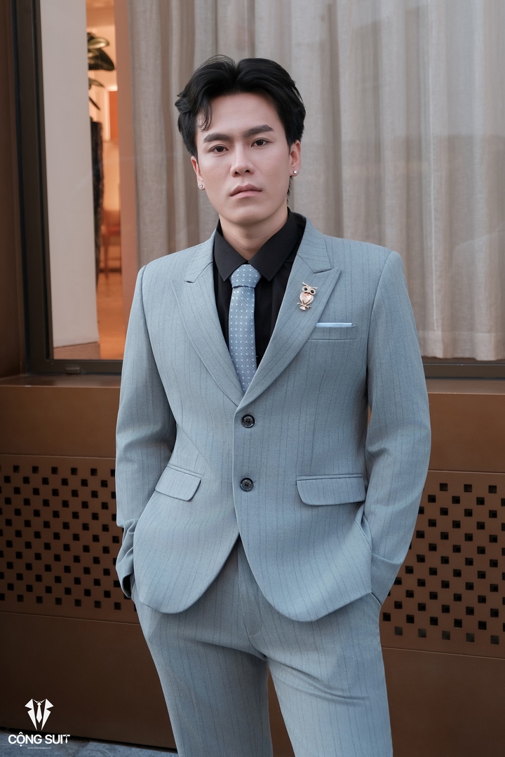 SUIT NAM SANG TRỌNG TẠI ĐỐNG ĐA 17