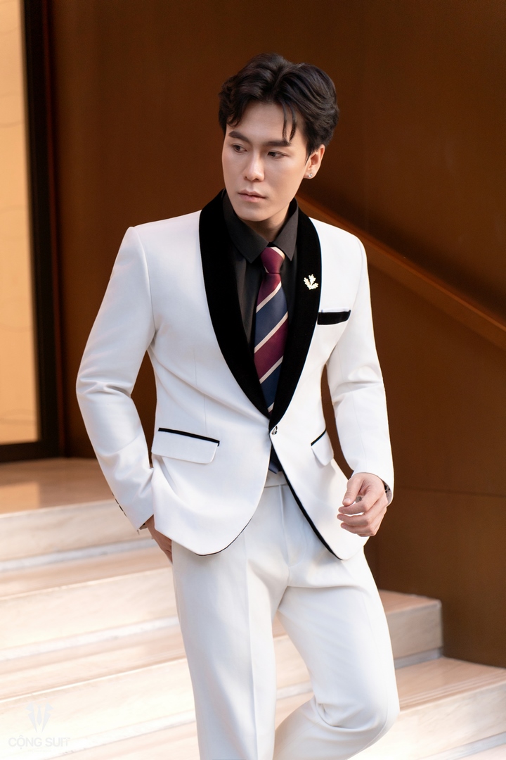 SUIT NAM SANG TRỌNG TẠI ĐỐNG ĐA 8