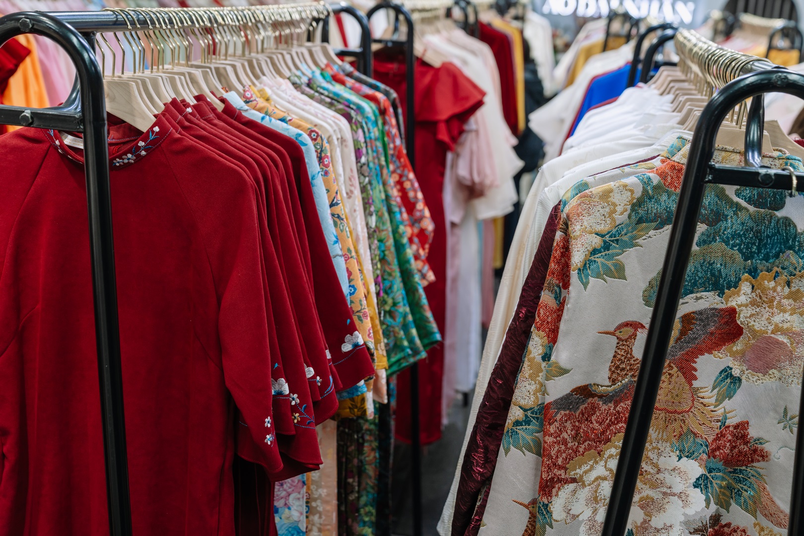 Khám Phá Địa Chỉ Thuê Áo Dài Nam Đẹp Tại Đống Đa 2026 