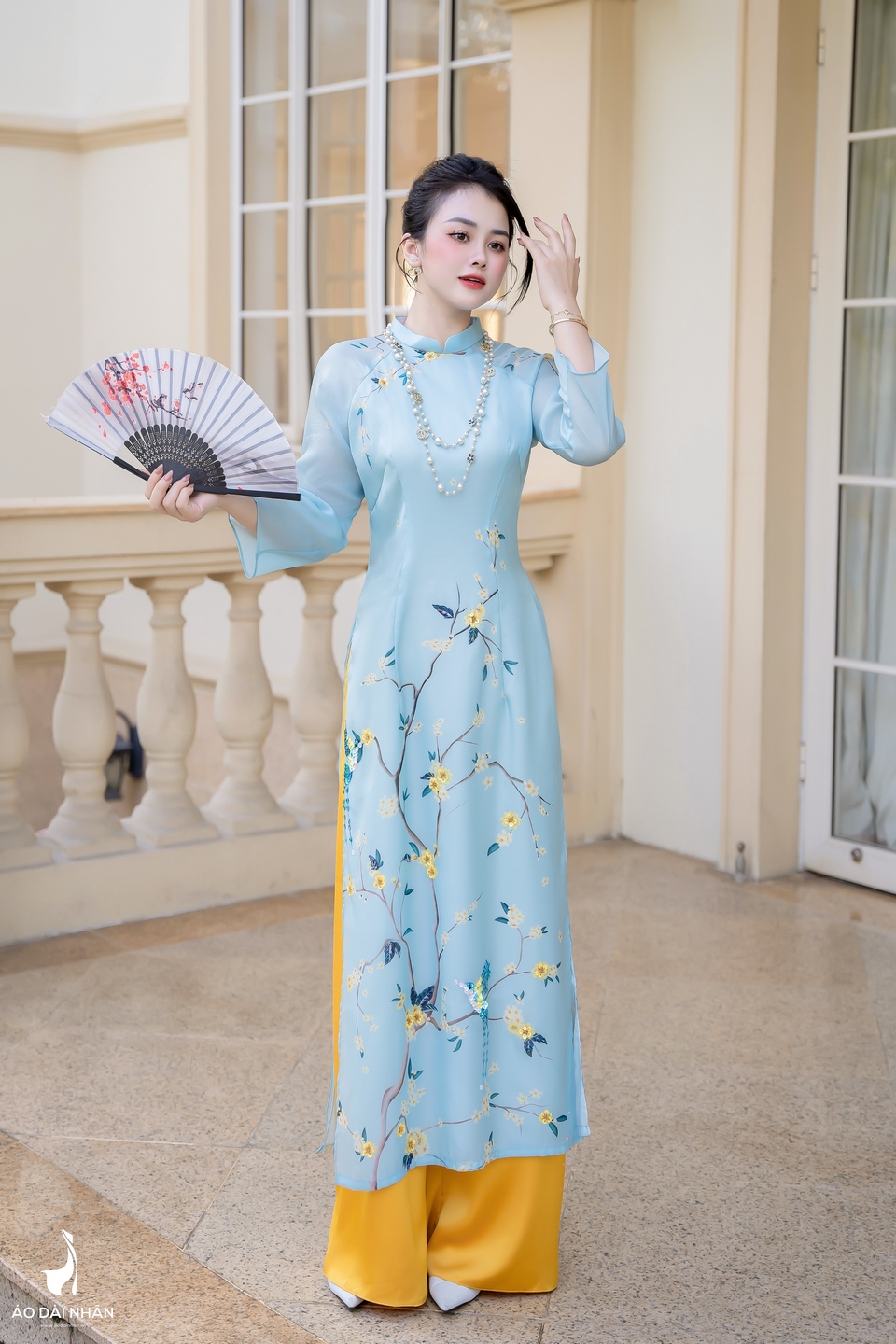 BỘ SƯU TẬP ÁNH DƯƠNG ÁO DÀI NHÂN SÀI GÒN (10)