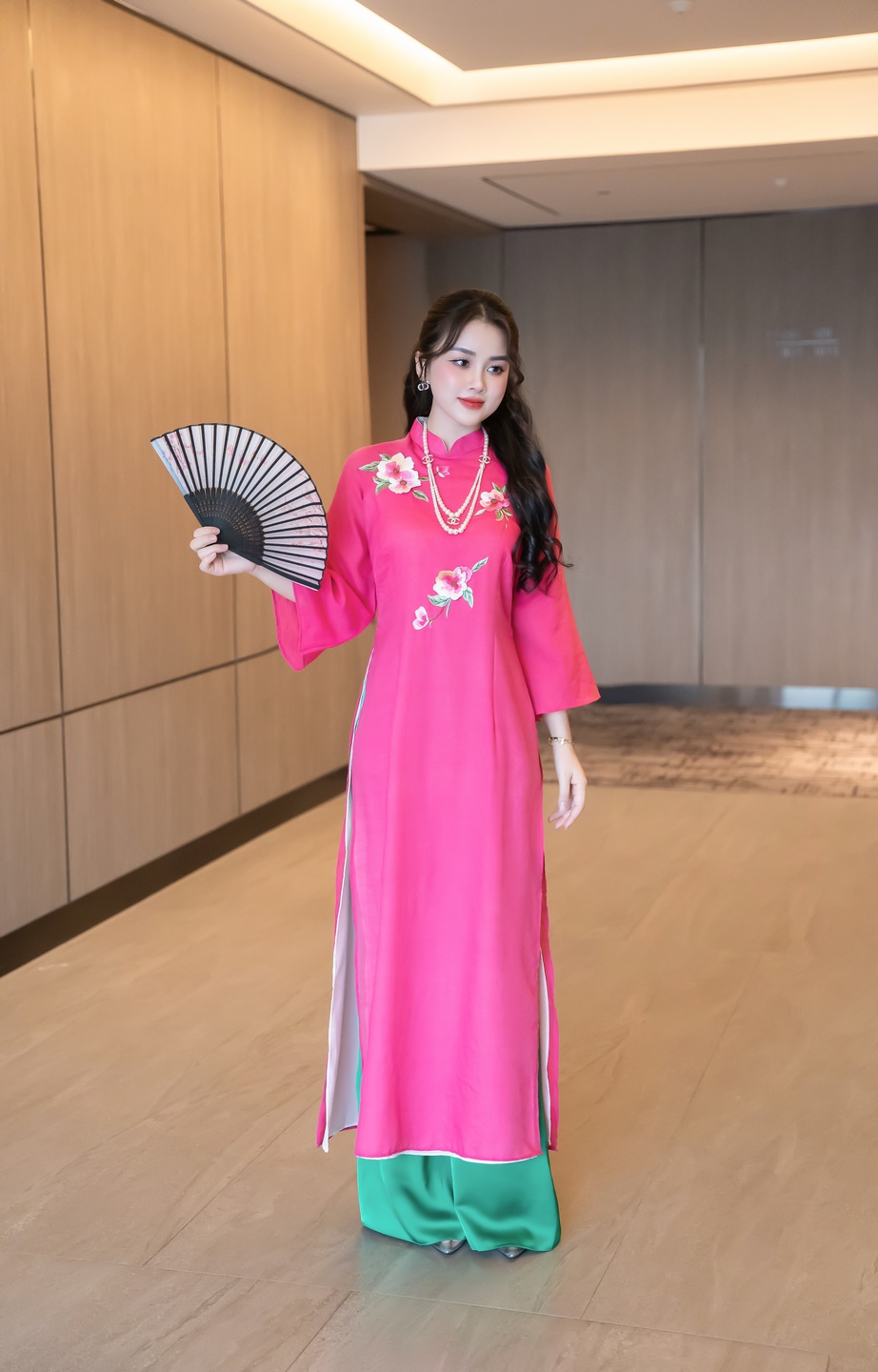 BỘ SƯU TẬP TƯỜNG VI ÁO DÀI NHÂN SÀI GÒN (6)