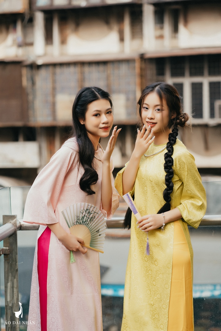 BỘ SƯU TẬP YẾN HỘI ÁO DÀI NHÂN SÀI GÒN (27)