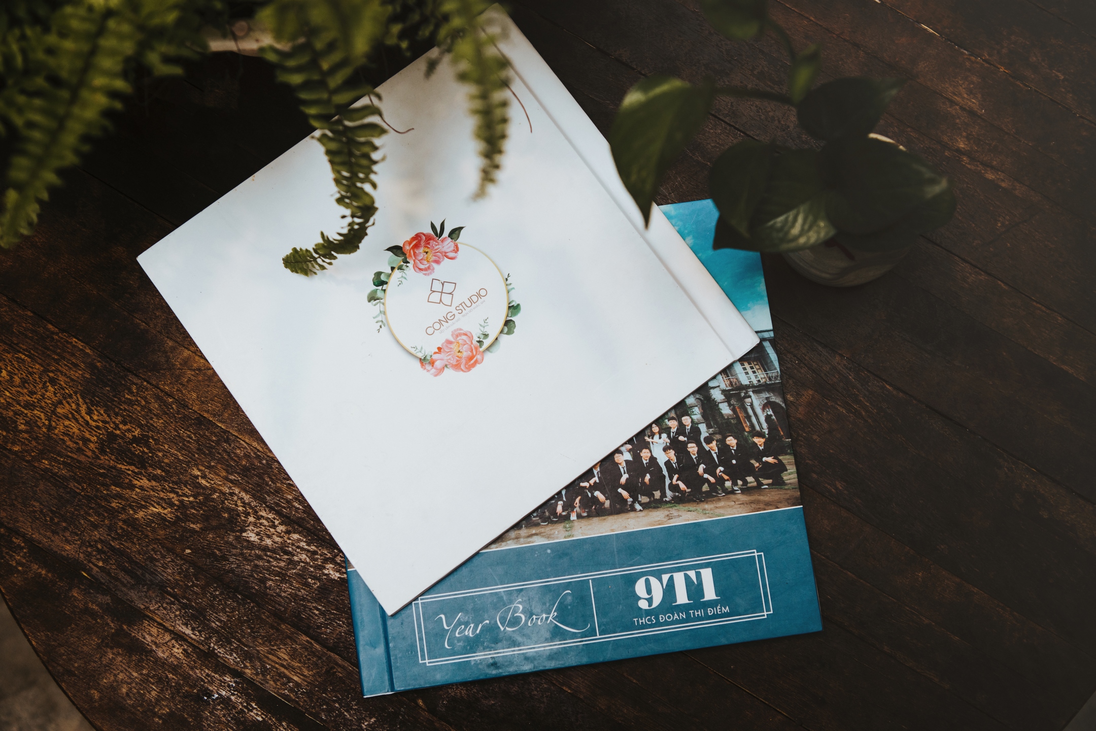 In Photobook Kỷ Yếu Ở Đâu Đẹp Kinh Nghiệm Chọn Chất Liệu, Kích Thước Và Công Nghệ! (1)