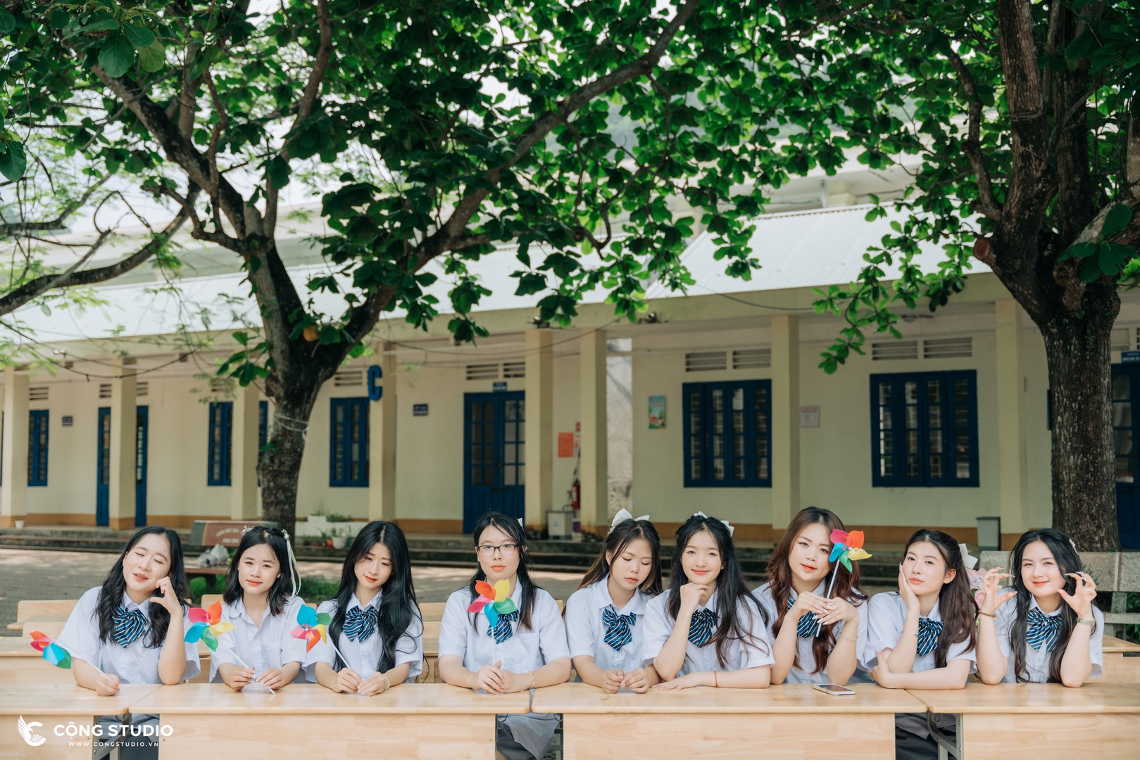 chụp ảnh kỷ yếu đẹp tại cộng studio